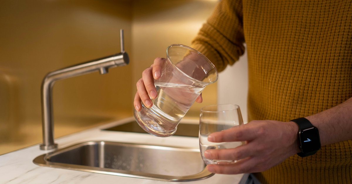 Dutch Tap Water: Safe to Drink? A Complete Guide for 2026